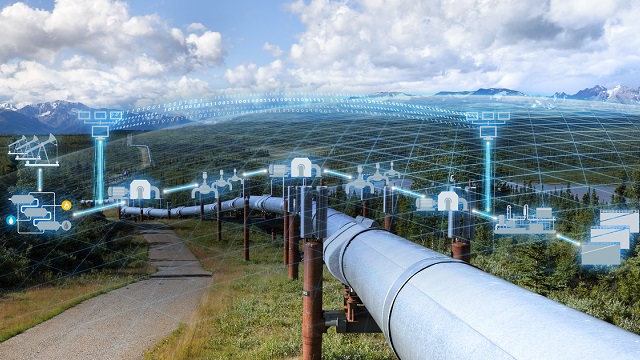 Eine Pipeline, die sich über ein grünes Feld erstreckt, sowie ein digitales Overlay, das verbundene digitale Anlagen zeigt, im Hintergrund sind schneebedeckte Berge zu sehen.
