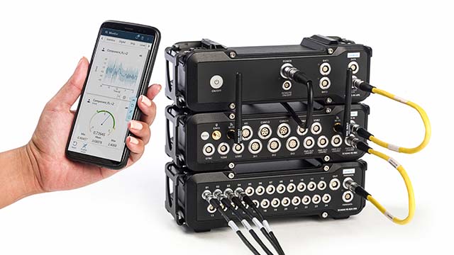 Simcenter SCADAS RS software showed on a tablet